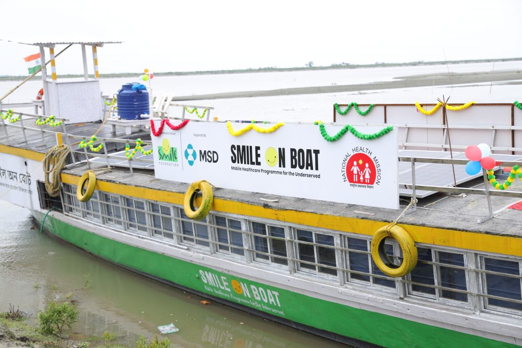 Smile On Boats=