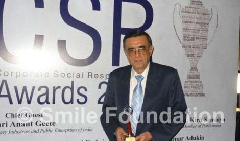 Smile Foundation receives ICAI CSR Award for Women Empowerment
