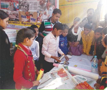 Smile children showcase science models at Auraiya Mahotsav